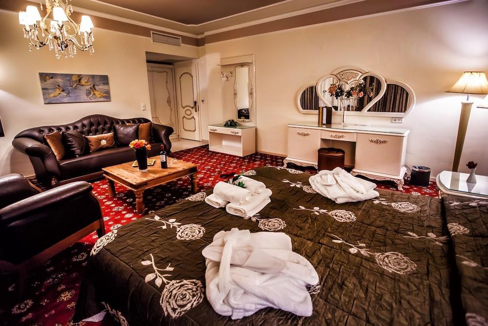 Kouros Hotel Drama Exterior foto